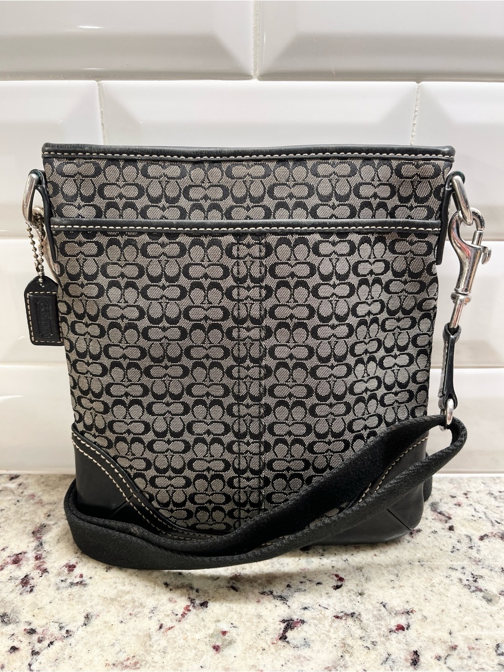 Coach Vintage Micro C Soho Swingpack Crossbody Bag EUC